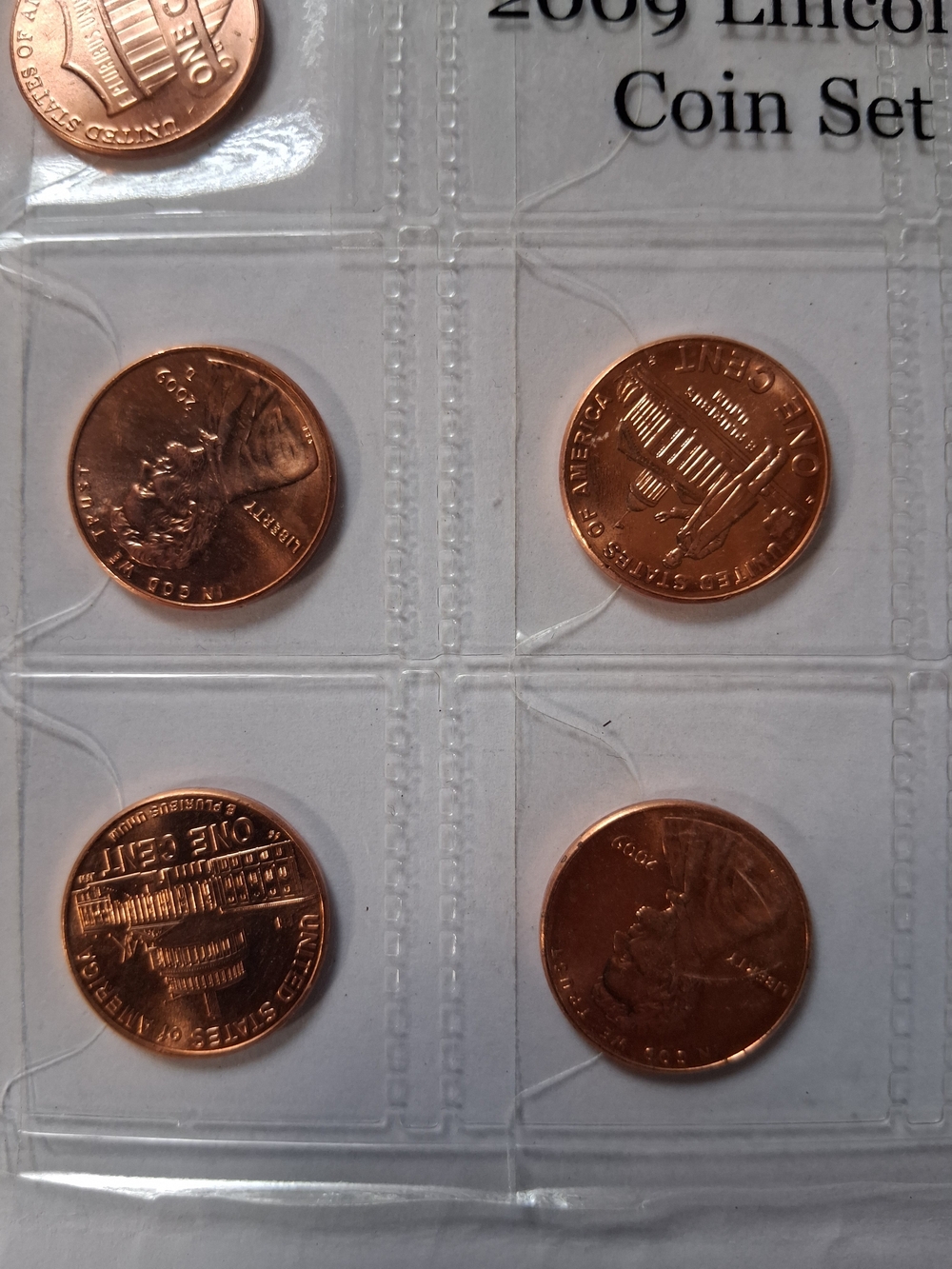 2009 Lincoln Bicentennial P & D 10 Coin Set - Uncirculated Collector Pack - Picture 2 of 8